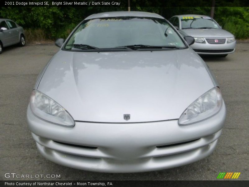 Bright Silver Metallic / Dark Slate Gray 2001 Dodge Intrepid SE