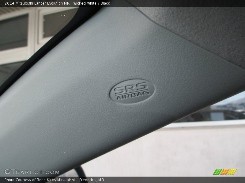 Wicked White / Black 2014 Mitsubishi Lancer Evolution MR
