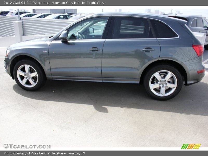 Monsoon Gray Metallic / Light Gray 2012 Audi Q5 3.2 FSI quattro