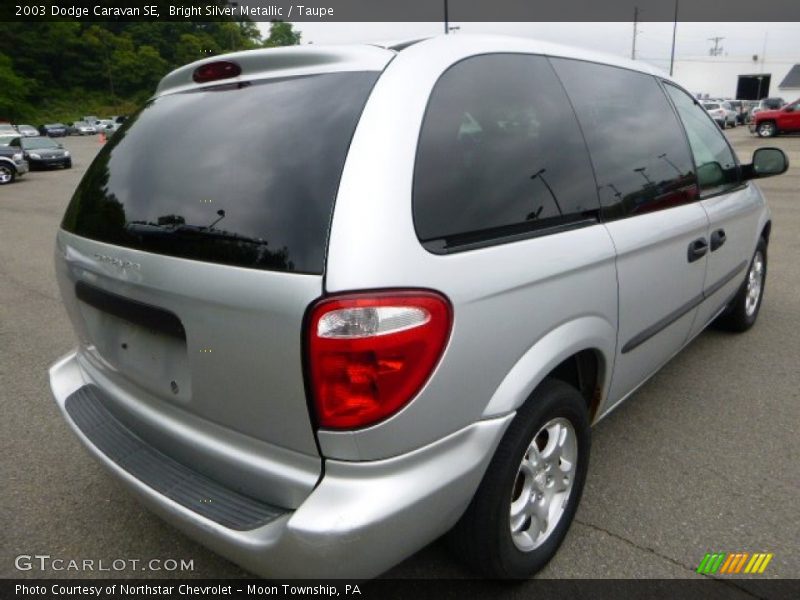 Bright Silver Metallic / Taupe 2003 Dodge Caravan SE