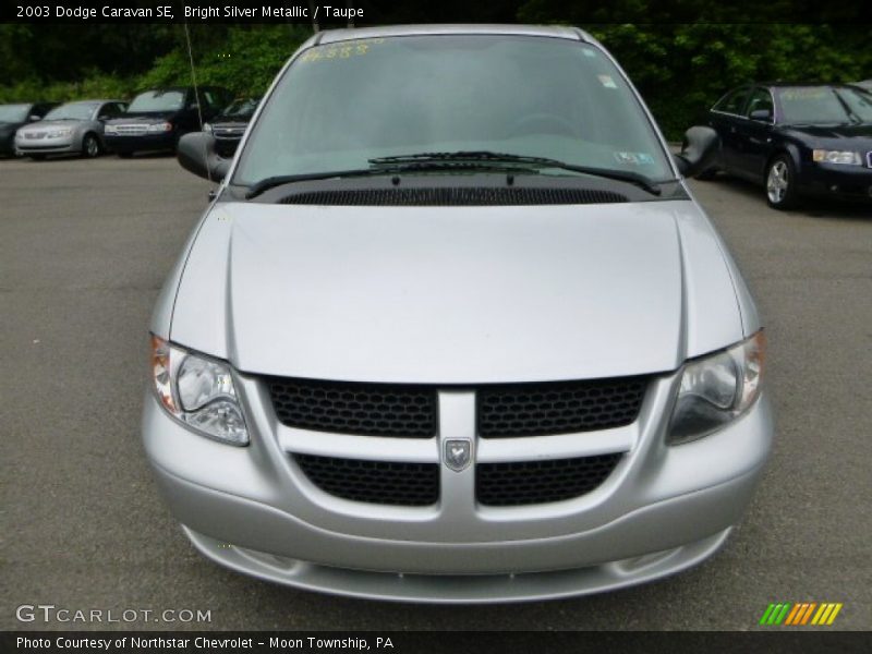 Bright Silver Metallic / Taupe 2003 Dodge Caravan SE