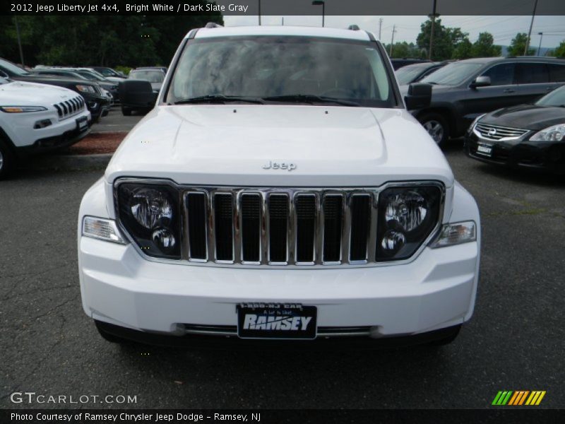 Bright White / Dark Slate Gray 2012 Jeep Liberty Jet 4x4