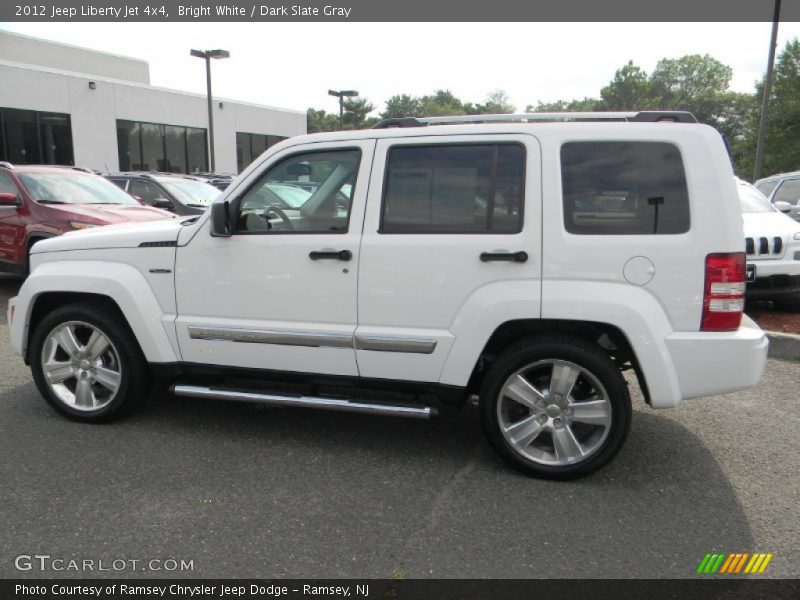 Bright White / Dark Slate Gray 2012 Jeep Liberty Jet 4x4