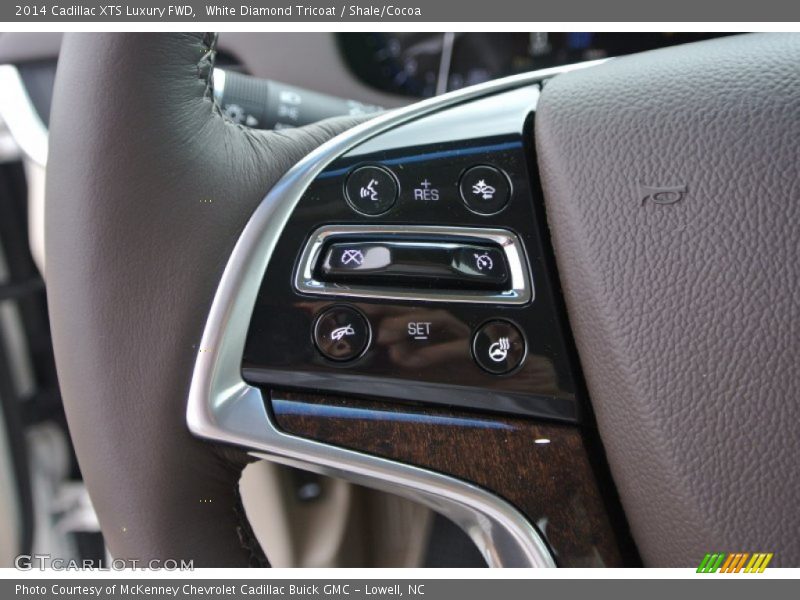 White Diamond Tricoat / Shale/Cocoa 2014 Cadillac XTS Luxury FWD