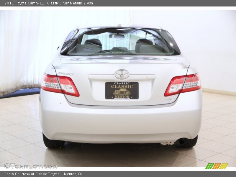 Classic Silver Metallic / Ash 2011 Toyota Camry LE