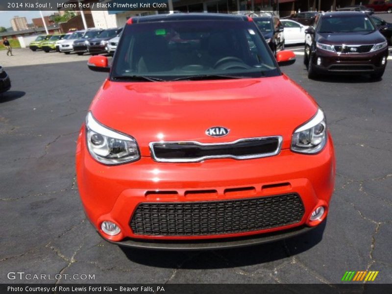 Inferno Red / Black Pinwheel Knit Cloth 2014 Kia Soul !
