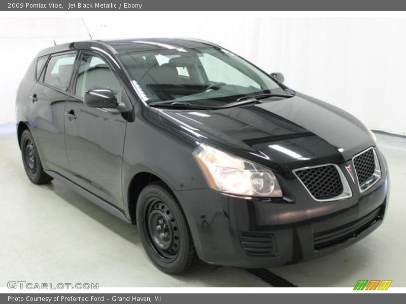 Jet Black Metallic / Ebony 2009 Pontiac Vibe