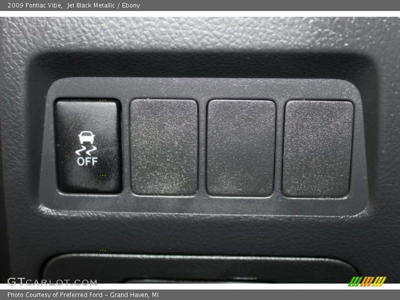 Jet Black Metallic / Ebony 2009 Pontiac Vibe