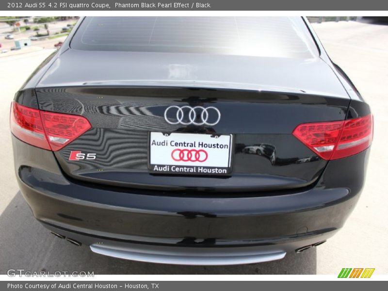 Phantom Black Pearl Effect / Black 2012 Audi S5 4.2 FSI quattro Coupe