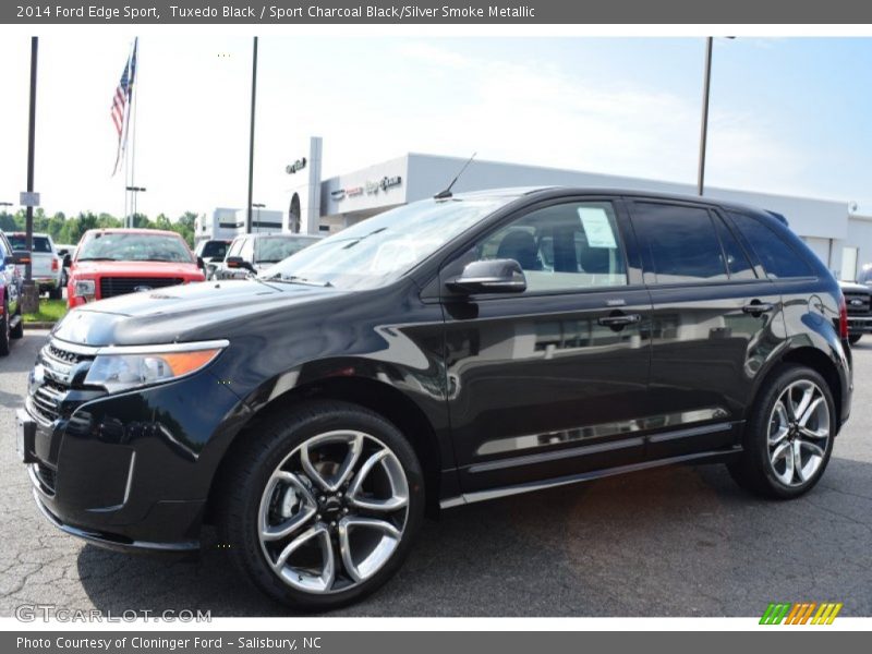 Front 3/4 View of 2014 Edge Sport