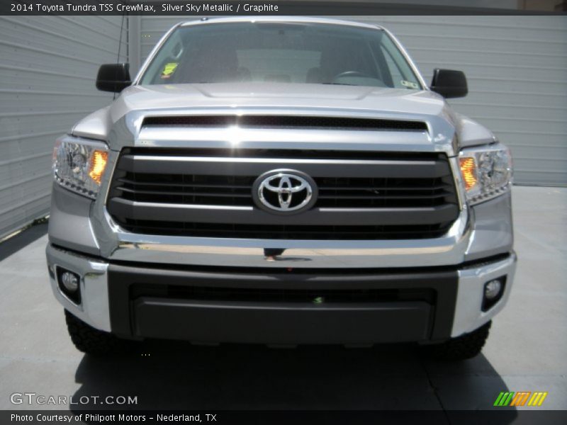 Silver Sky Metallic / Graphite 2014 Toyota Tundra TSS CrewMax