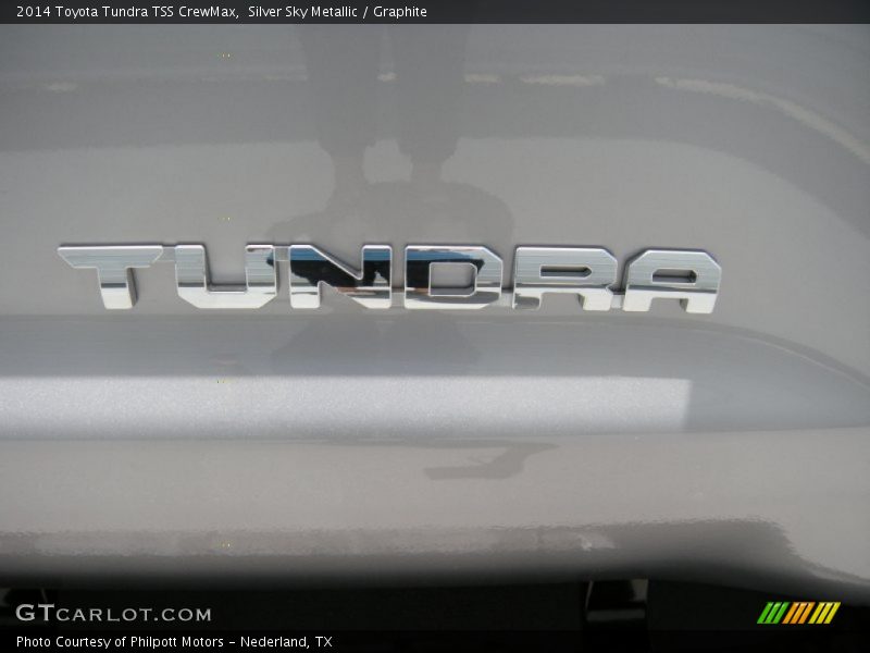 Silver Sky Metallic / Graphite 2014 Toyota Tundra TSS CrewMax