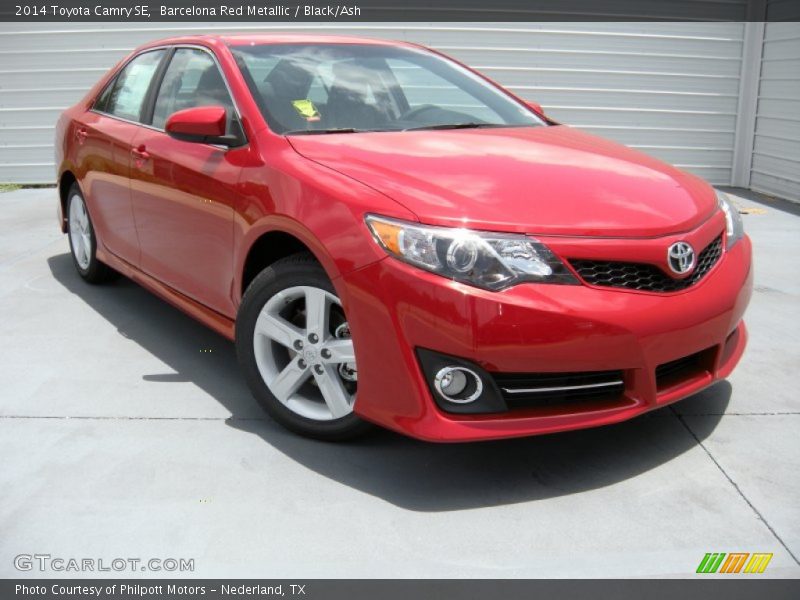 Barcelona Red Metallic / Black/Ash 2014 Toyota Camry SE