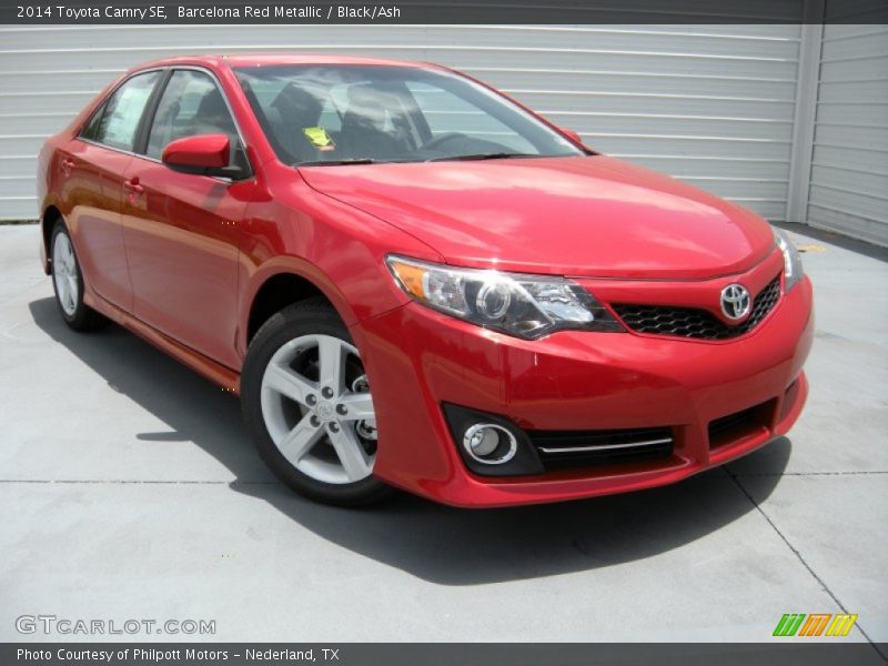 Barcelona Red Metallic / Black/Ash 2014 Toyota Camry SE