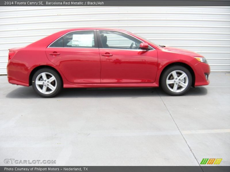 Barcelona Red Metallic / Black/Ash 2014 Toyota Camry SE