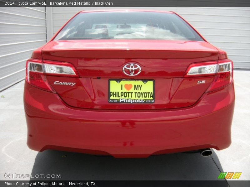 Barcelona Red Metallic / Black/Ash 2014 Toyota Camry SE