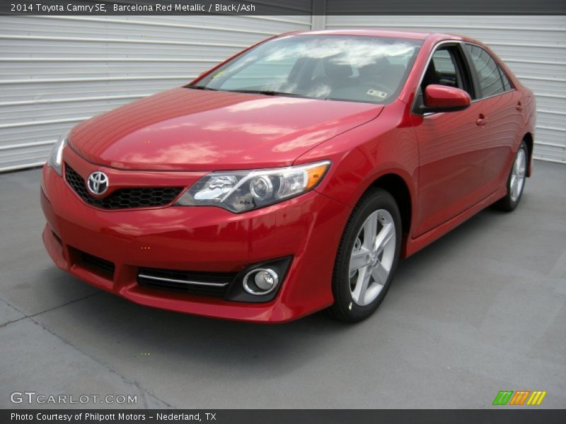 Barcelona Red Metallic / Black/Ash 2014 Toyota Camry SE