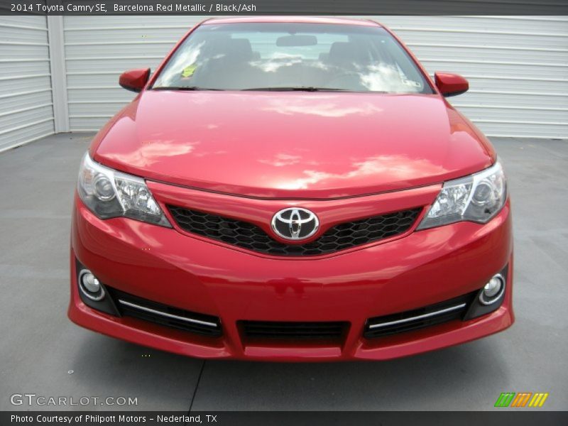Barcelona Red Metallic / Black/Ash 2014 Toyota Camry SE