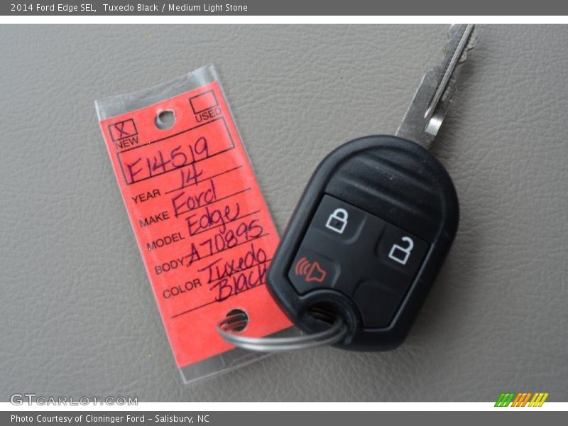 Tuxedo Black / Medium Light Stone 2014 Ford Edge SEL