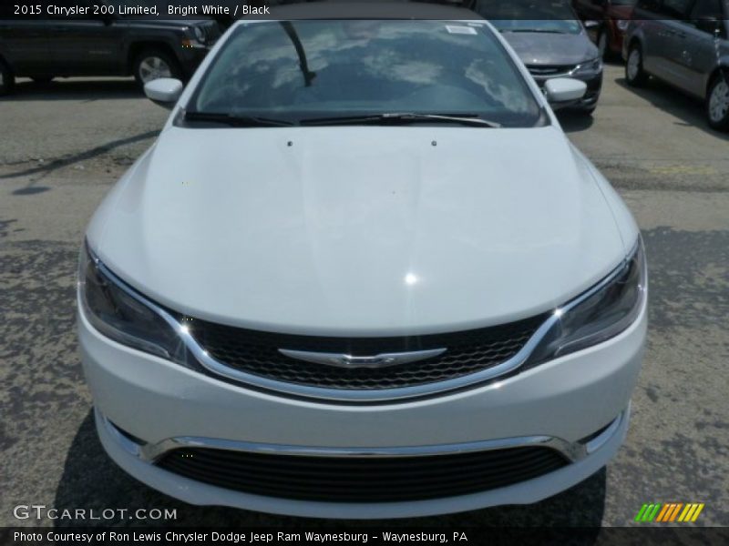 Bright White / Black 2015 Chrysler 200 Limited