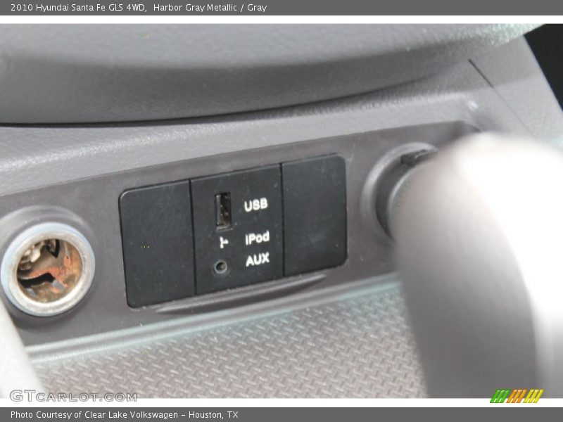 Harbor Gray Metallic / Gray 2010 Hyundai Santa Fe GLS 4WD
