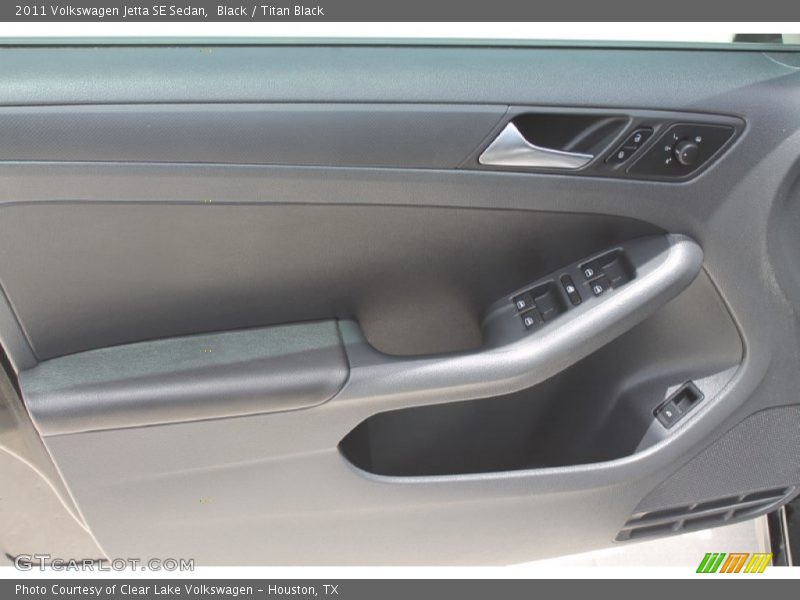 Black / Titan Black 2011 Volkswagen Jetta SE Sedan