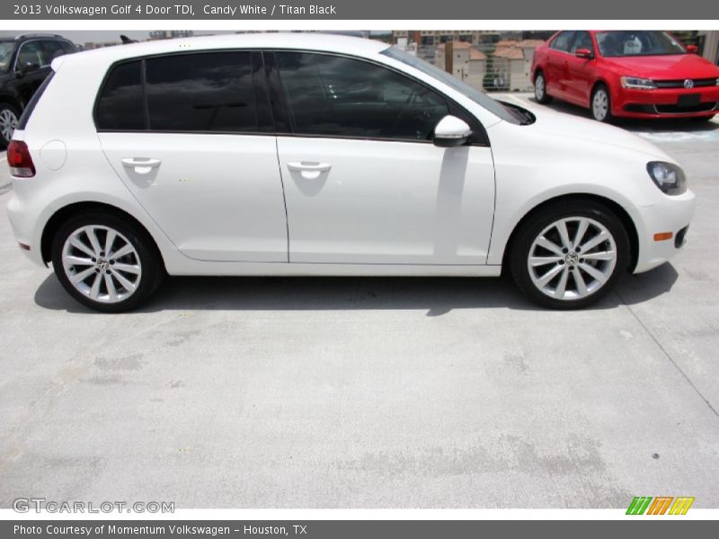 Candy White / Titan Black 2013 Volkswagen Golf 4 Door TDI