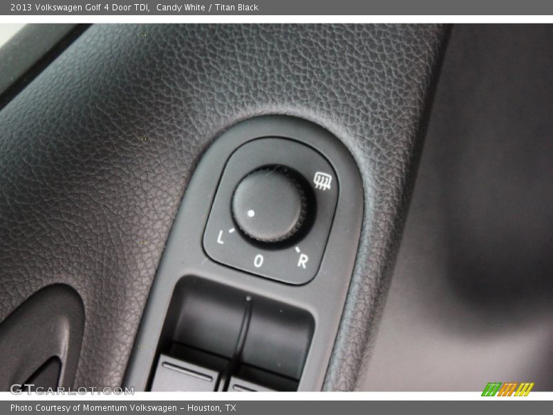 Candy White / Titan Black 2013 Volkswagen Golf 4 Door TDI