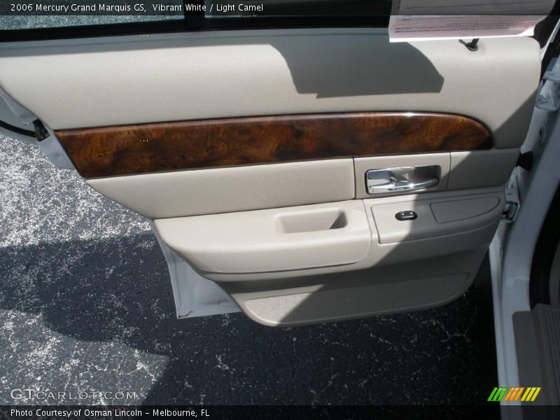 Vibrant White / Light Camel 2006 Mercury Grand Marquis GS