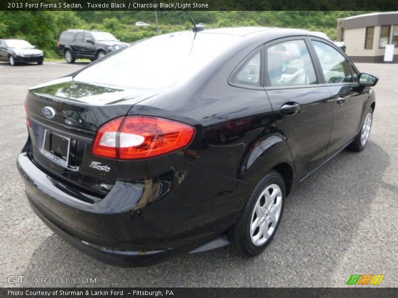 Tuxedo Black / Charcoal Black/Light Stone 2013 Ford Fiesta S Sedan