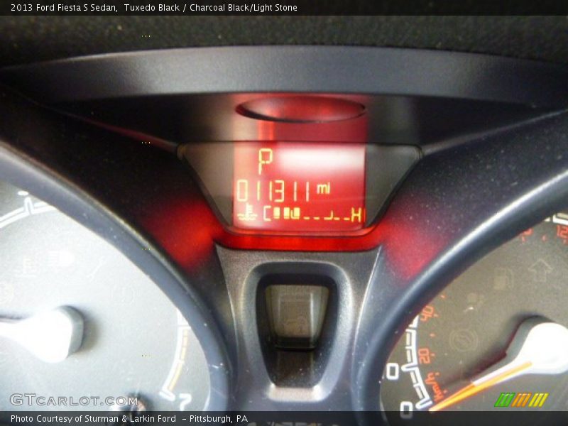 Tuxedo Black / Charcoal Black/Light Stone 2013 Ford Fiesta S Sedan