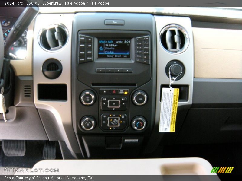 Pale Adobe / Pale Adobe 2014 Ford F150 XLT SuperCrew