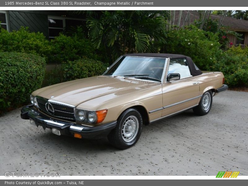 Champagne Metallic / Parchment 1985 Mercedes-Benz SL Class 380 SL Roadster