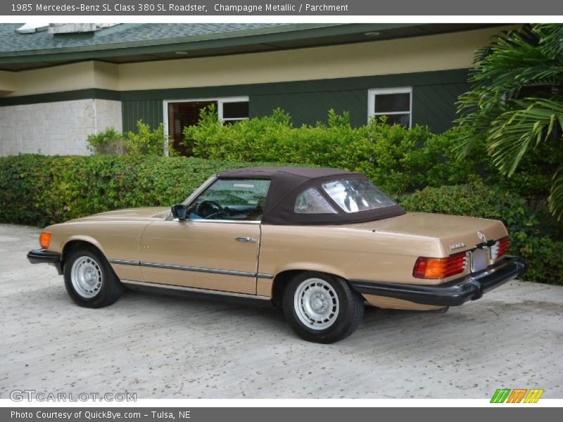 Champagne Metallic / Parchment 1985 Mercedes-Benz SL Class 380 SL Roadster