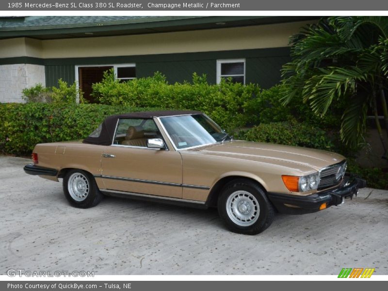 Champagne Metallic / Parchment 1985 Mercedes-Benz SL Class 380 SL Roadster