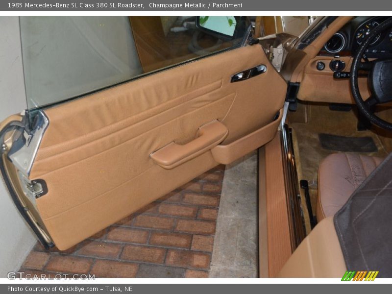 Champagne Metallic / Parchment 1985 Mercedes-Benz SL Class 380 SL Roadster