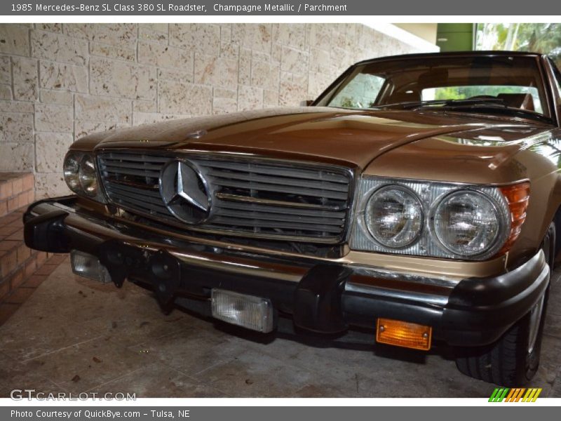 Champagne Metallic / Parchment 1985 Mercedes-Benz SL Class 380 SL Roadster