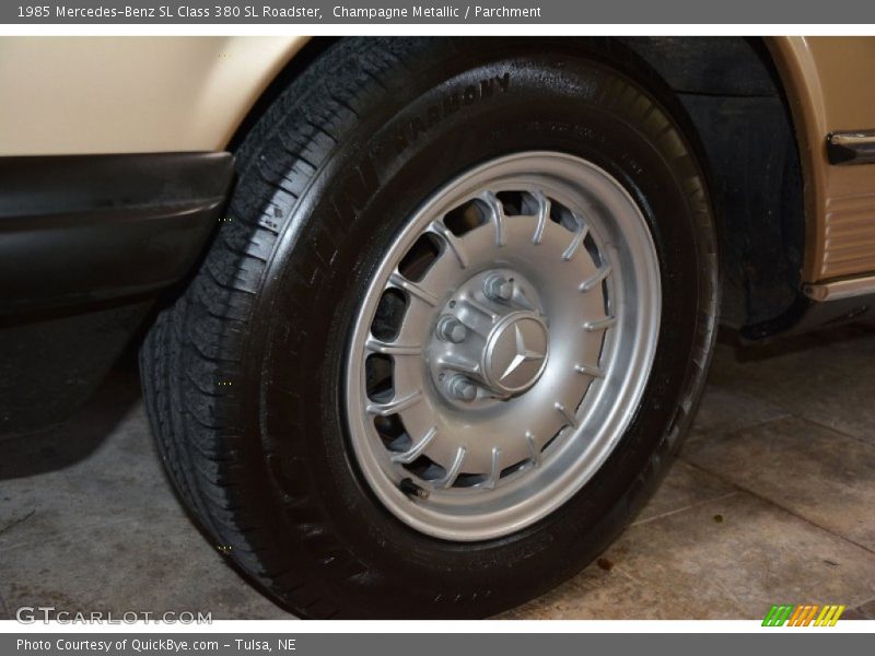 Champagne Metallic / Parchment 1985 Mercedes-Benz SL Class 380 SL Roadster