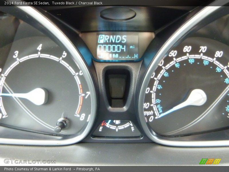 Tuxedo Black / Charcoal Black 2014 Ford Fiesta SE Sedan