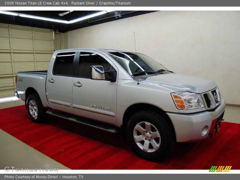 Radiant Silver / Graphite/Titanium 2006 Nissan Titan LE Crew Cab 4x4