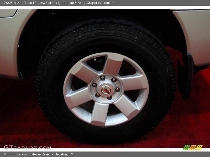 Radiant Silver / Graphite/Titanium 2006 Nissan Titan LE Crew Cab 4x4