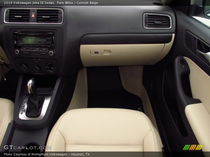 Pure White / Cornsilk Beige 2014 Volkswagen Jetta SE Sedan