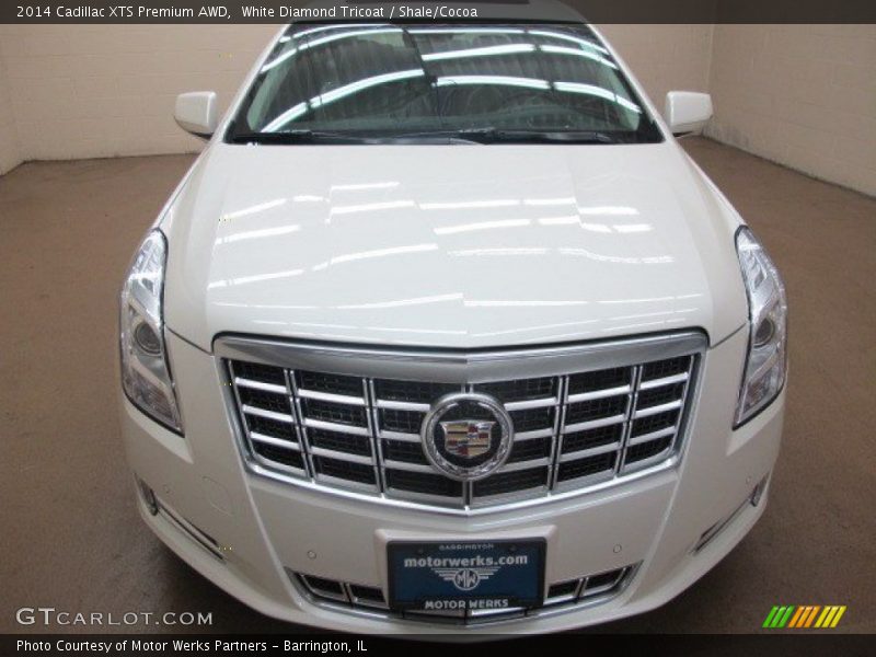 White Diamond Tricoat / Shale/Cocoa 2014 Cadillac XTS Premium AWD