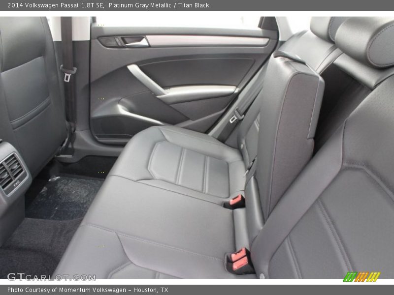 Platinum Gray Metallic / Titan Black 2014 Volkswagen Passat 1.8T SE