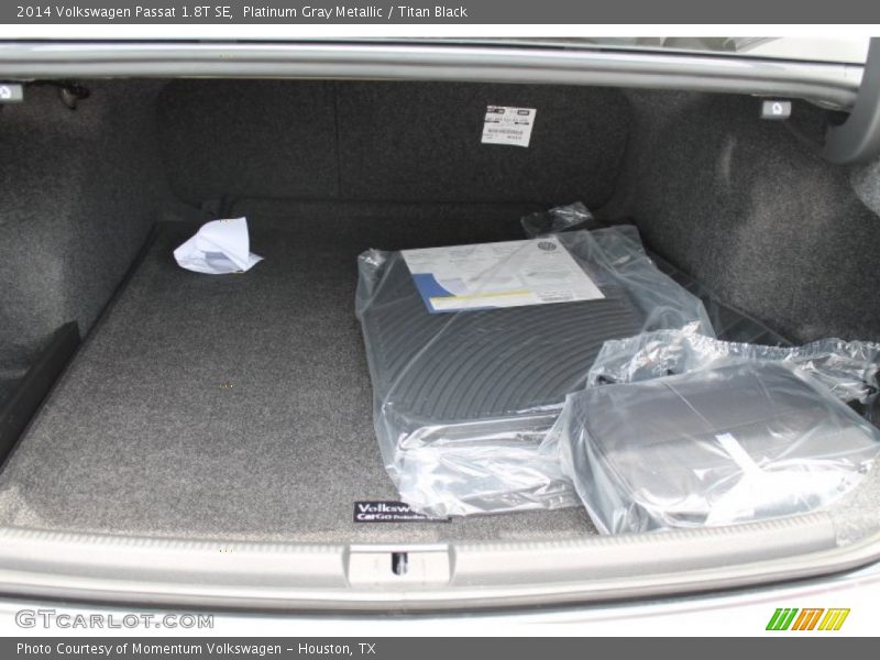 Platinum Gray Metallic / Titan Black 2014 Volkswagen Passat 1.8T SE