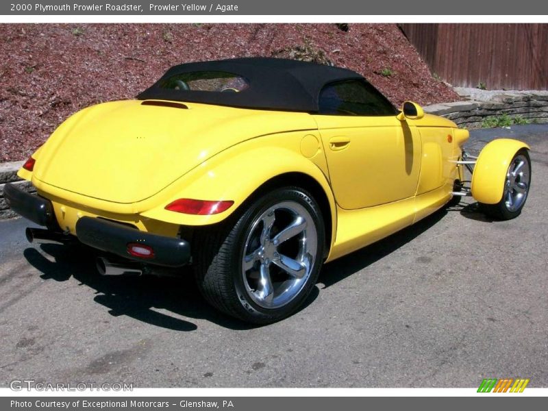 Prowler Yellow / Agate 2000 Plymouth Prowler Roadster