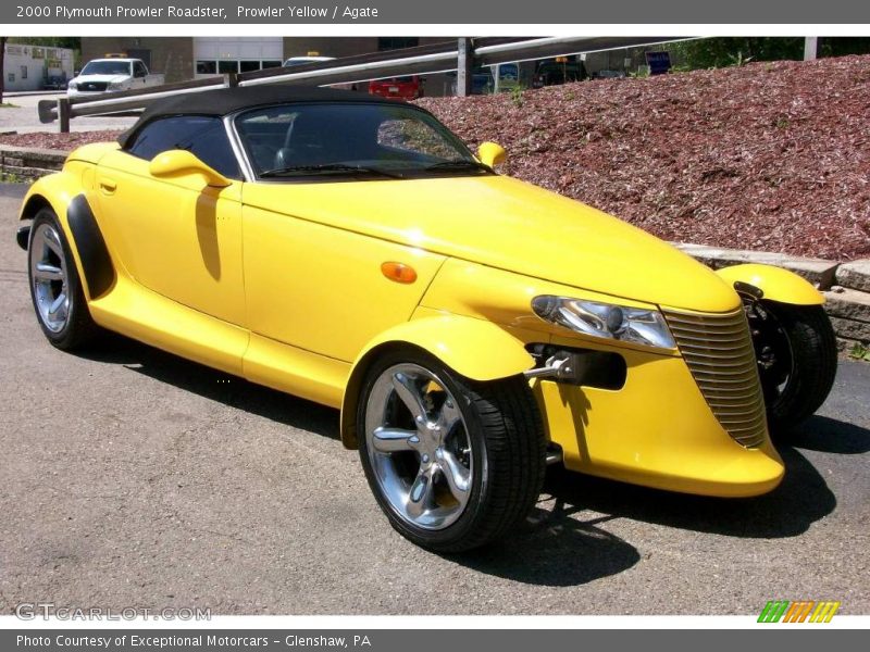Prowler Yellow / Agate 2000 Plymouth Prowler Roadster