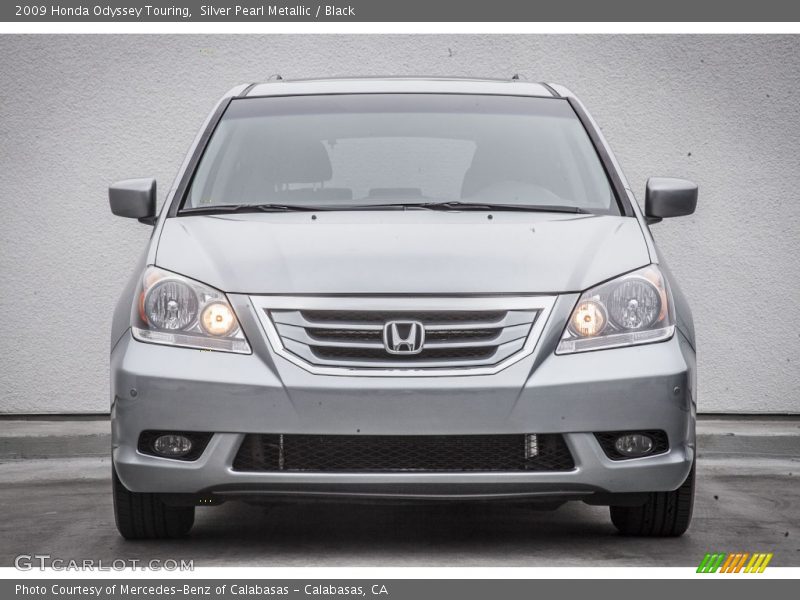 Silver Pearl Metallic / Black 2009 Honda Odyssey Touring