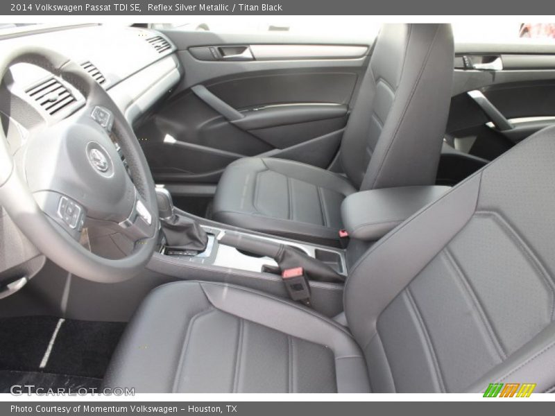 Reflex Silver Metallic / Titan Black 2014 Volkswagen Passat TDI SE