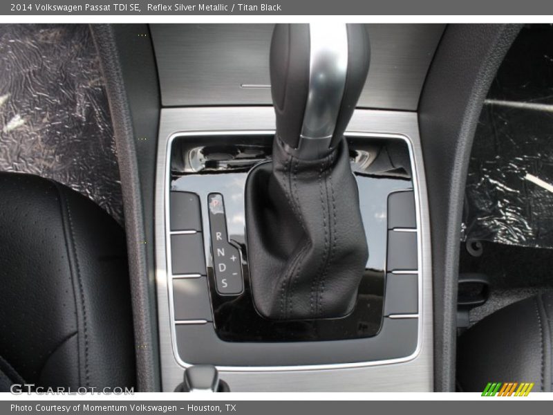 Reflex Silver Metallic / Titan Black 2014 Volkswagen Passat TDI SE